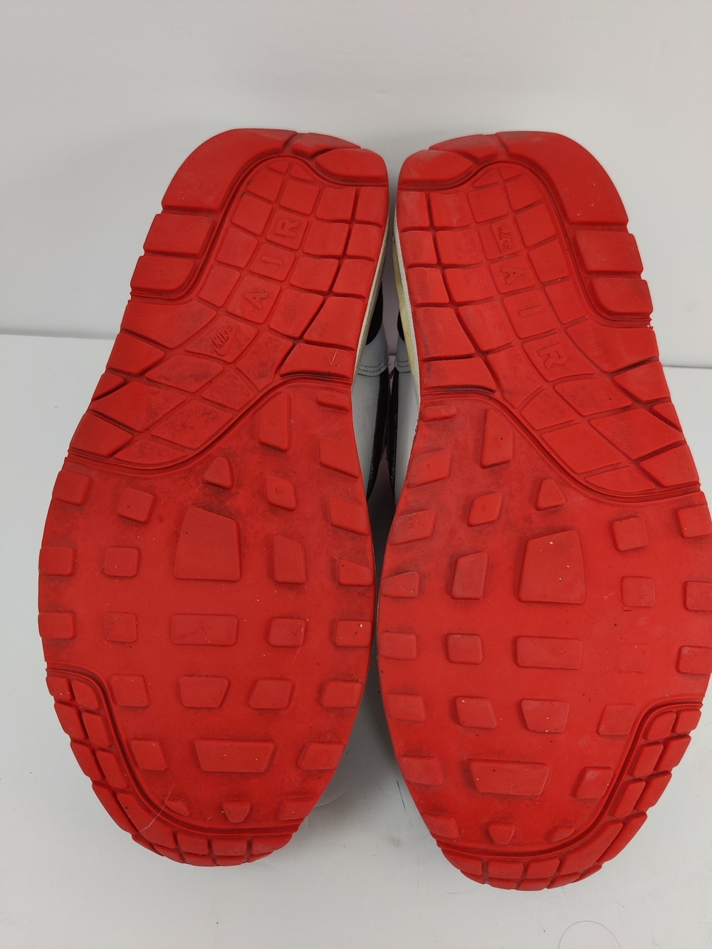 Nike Women’s Air Max 1 Essential Action Sneakers Red Women's Sz US 7.5 - Picture 10 of 14